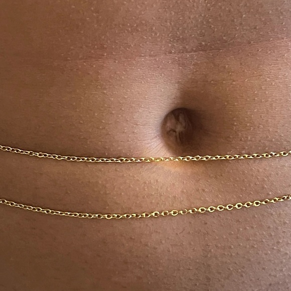Dainty Layered 18KT Gold Belly Chain - Picture 2 of 3